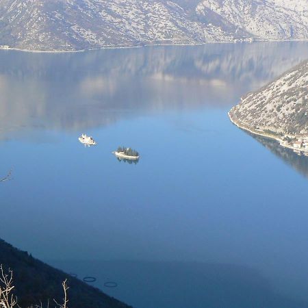 Apartments Lanterna Tivat Eksteriør bilde